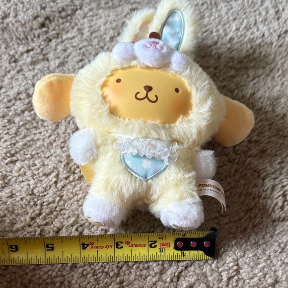 Sanrio Pompompurin Fuzzy Plush Keychain - Picture 12 of 12